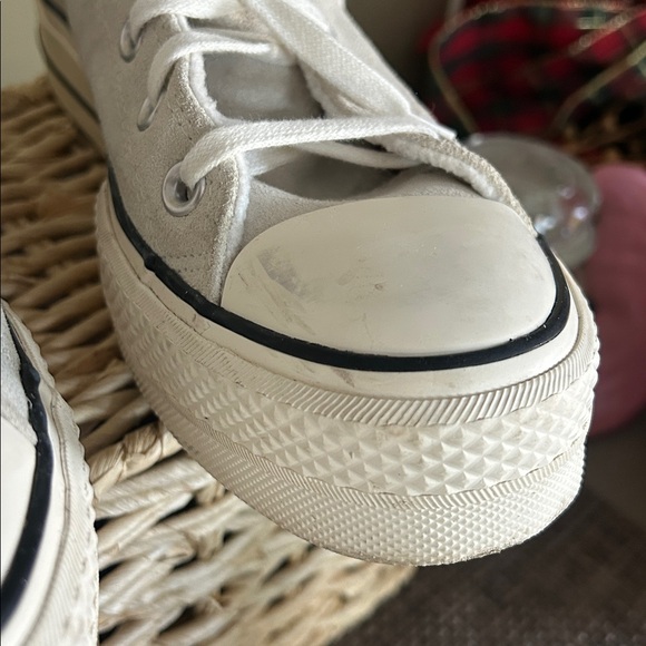 Converse Classic White High-Tops - Picture 6 of 6